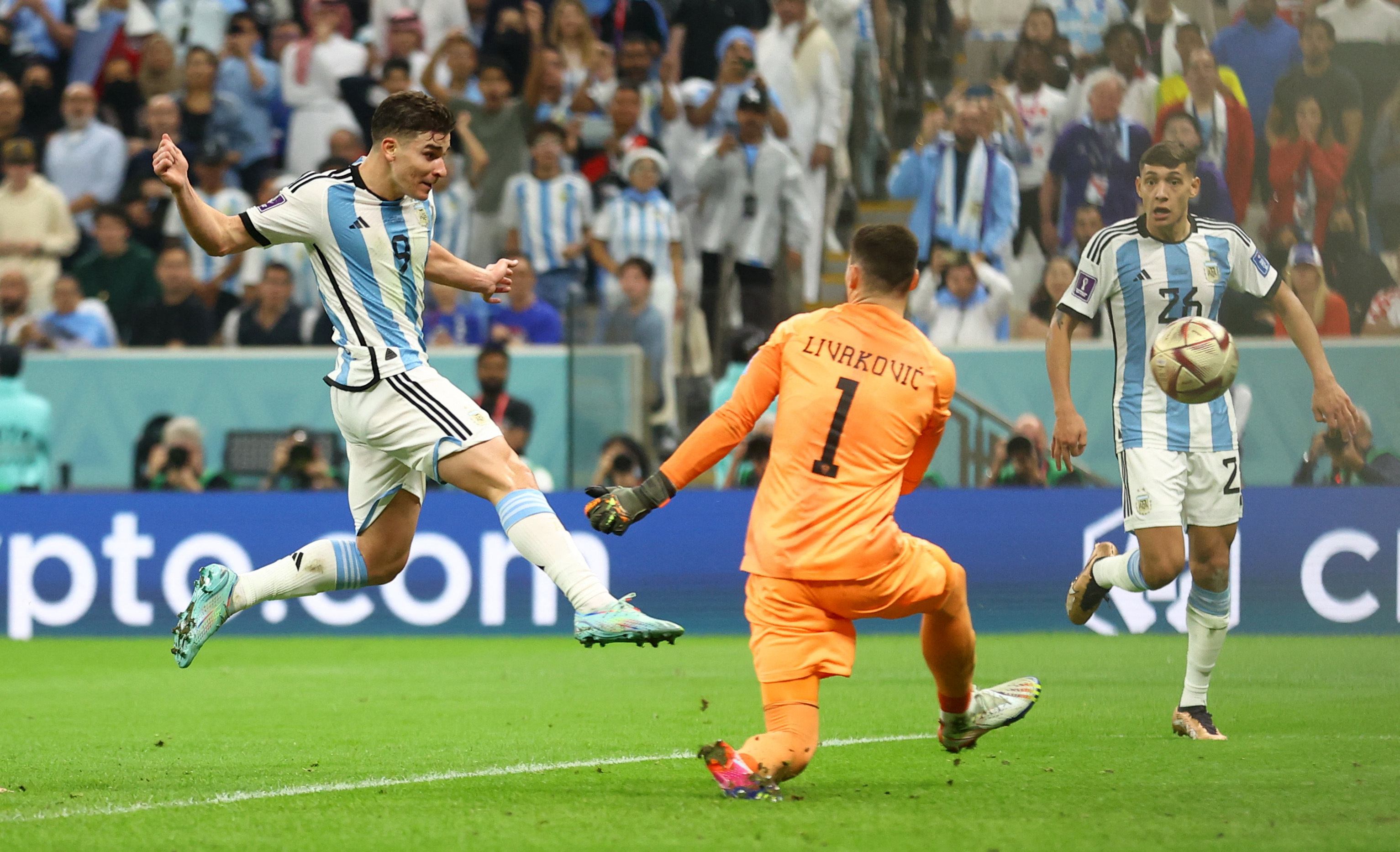 julian alvarez gol a croacia